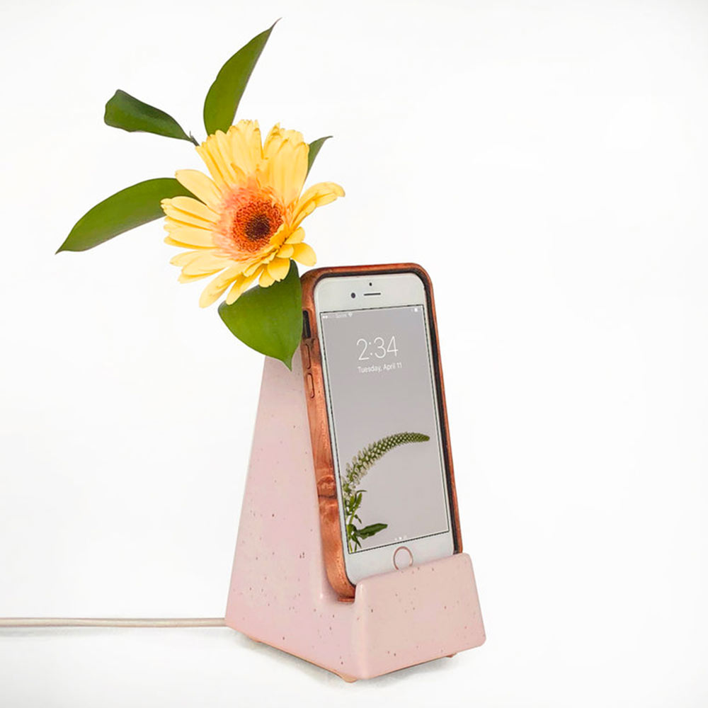 STAK Smartphone Vase, Docking-Station