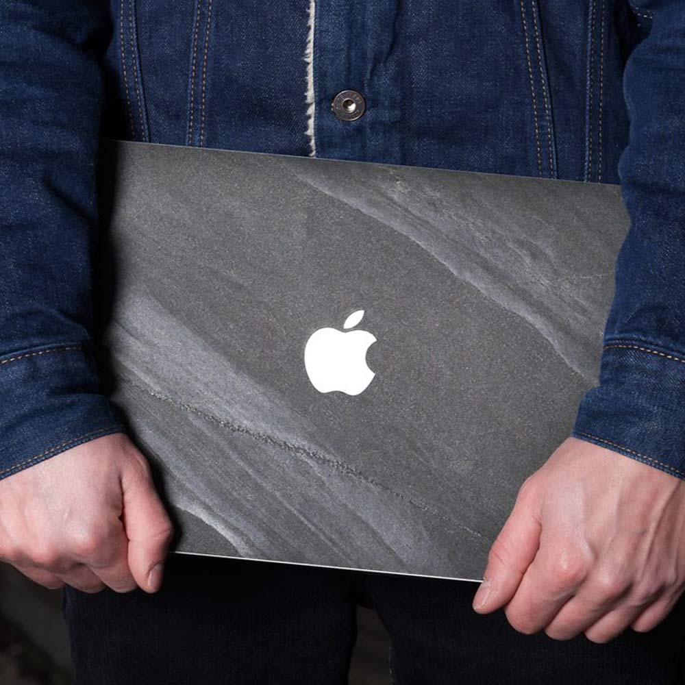 MacBook Hülle aus echtem Stein