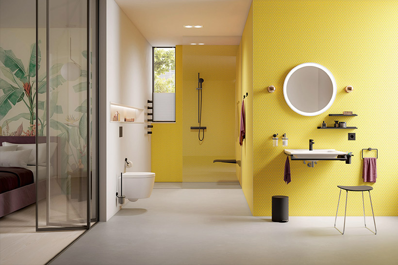 Barrierefreie designorientierte Lösungen im Sanitärbereich von Hewi – nicht nur, doch besonders für die ältere Generation