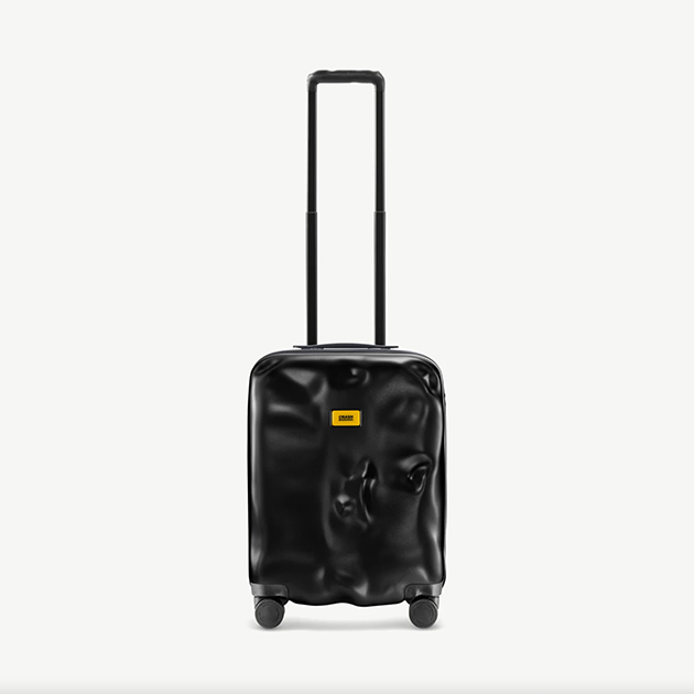 Stylischer Reisekoffer von Crash Baggage – mit Sorgfalt verbeult
