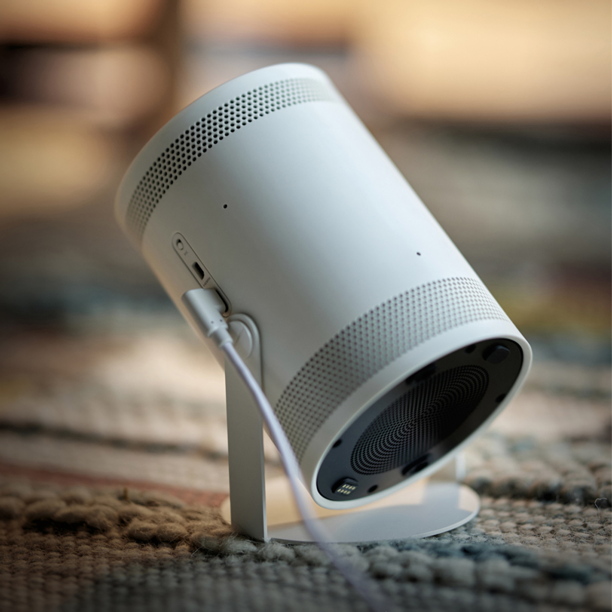 The Freestyle – mobiler Smart-Projektor von Samsung