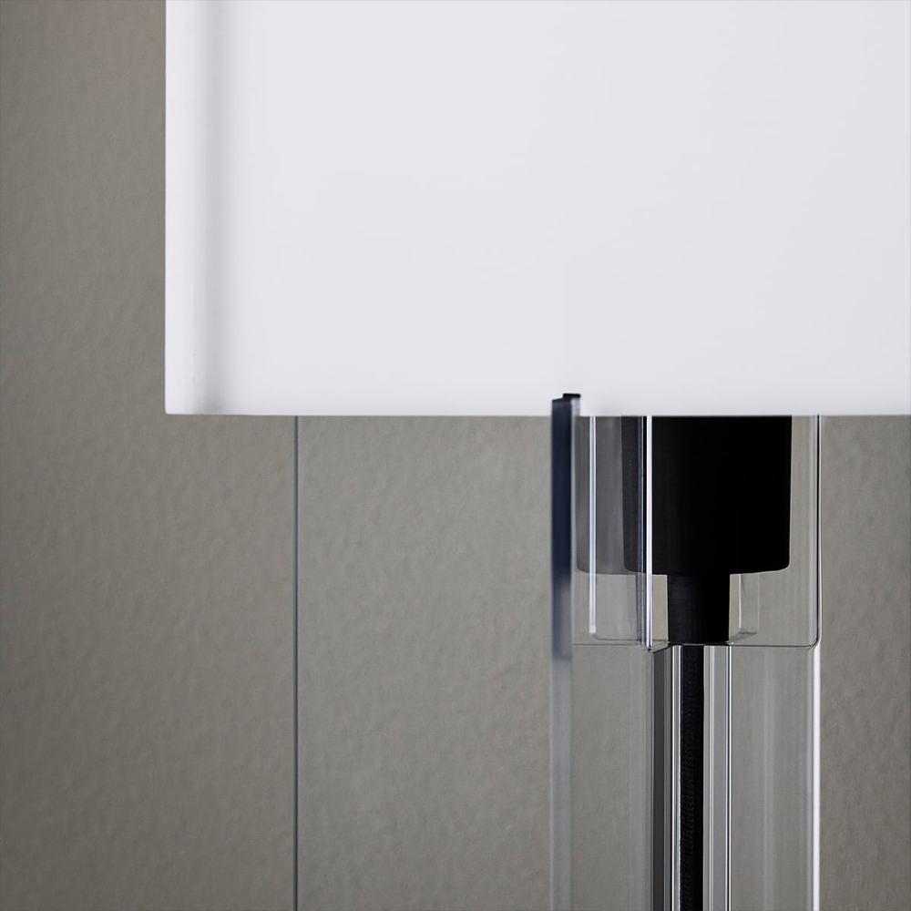 Designklassiker Cross-Plex Tischleuchte aus Acrylglas von Fritz Hansen