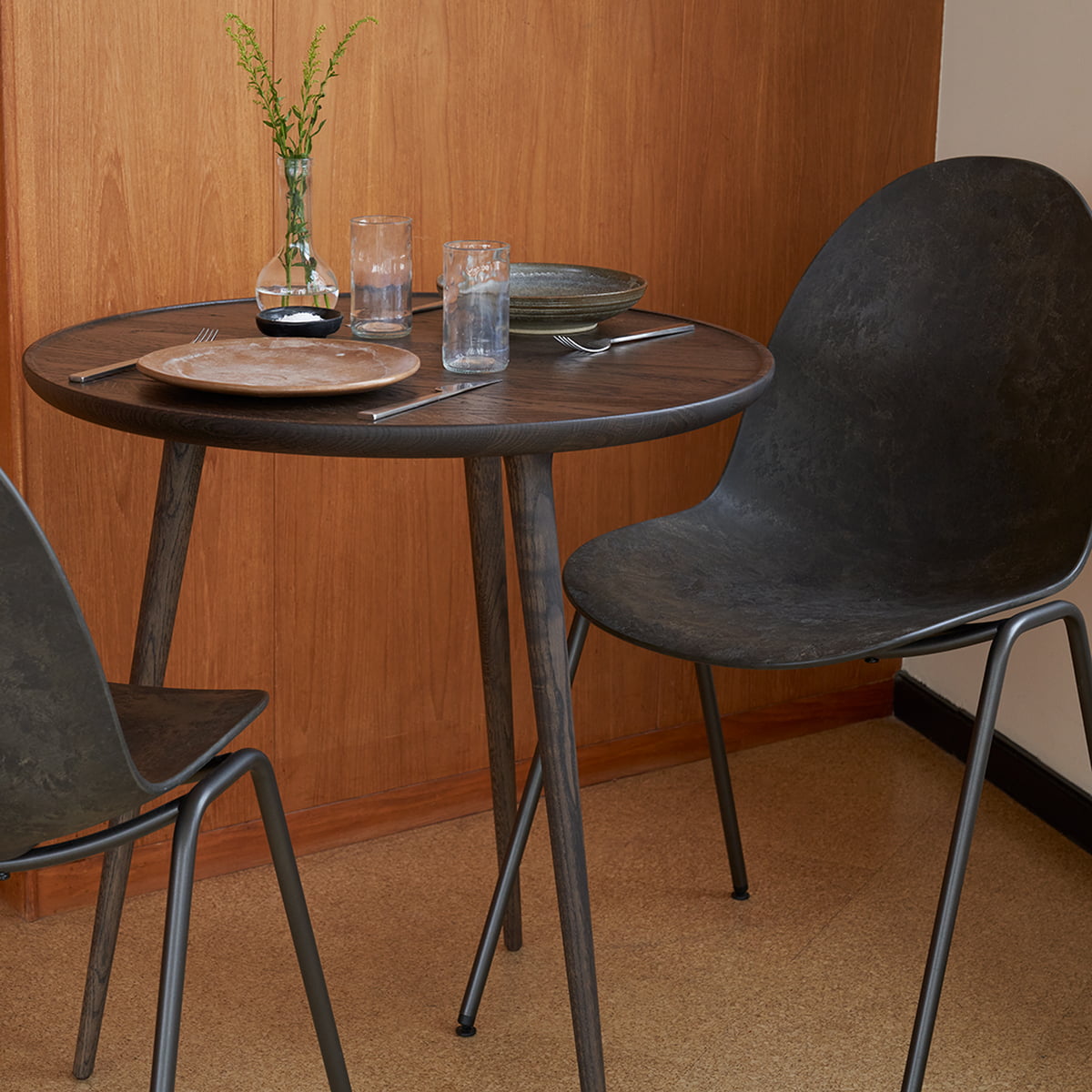 Moderner Eternity Stuhl aus Kaffeeschalen und Kunststoffabfällen