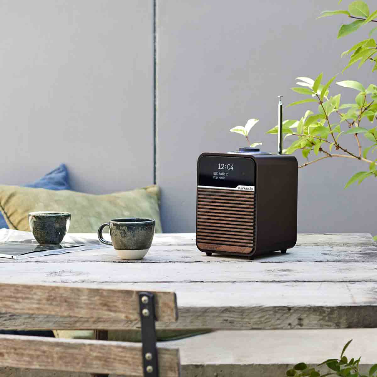 Radio boomt – R1S Smart Radio von ruark Audio im zeitlosen Design