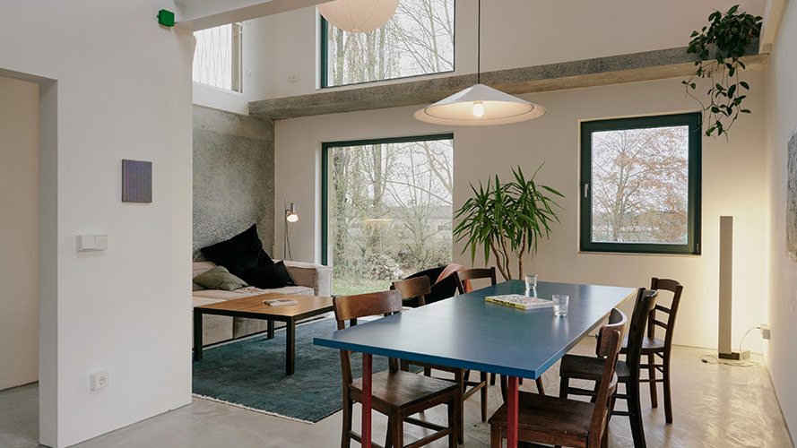 Palais Brut ist umgebaute Platte – als Wohlfühlort in Brandenburgs Märkischer Schweiz