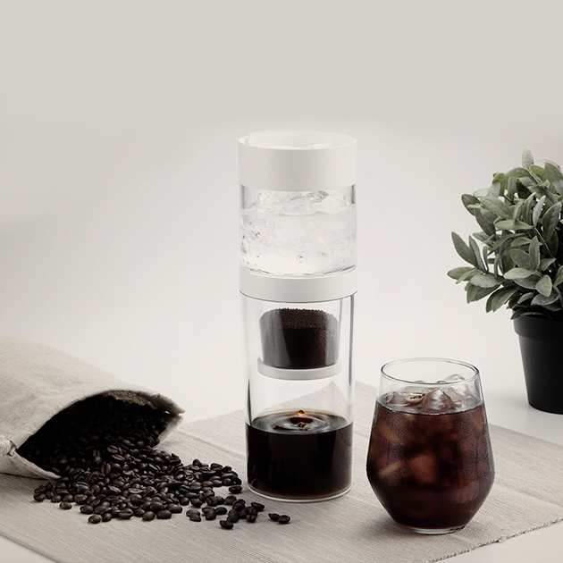 Dripo by gosh – Cold Brew Kaffee-Bereiter mit integriertem Becher